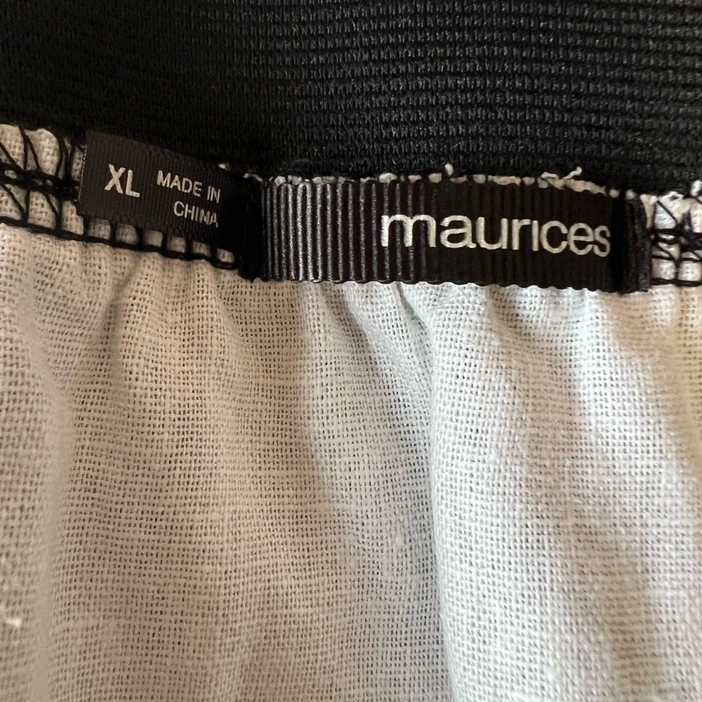 Maurices NWT Black & White Mini Skirt Size XL